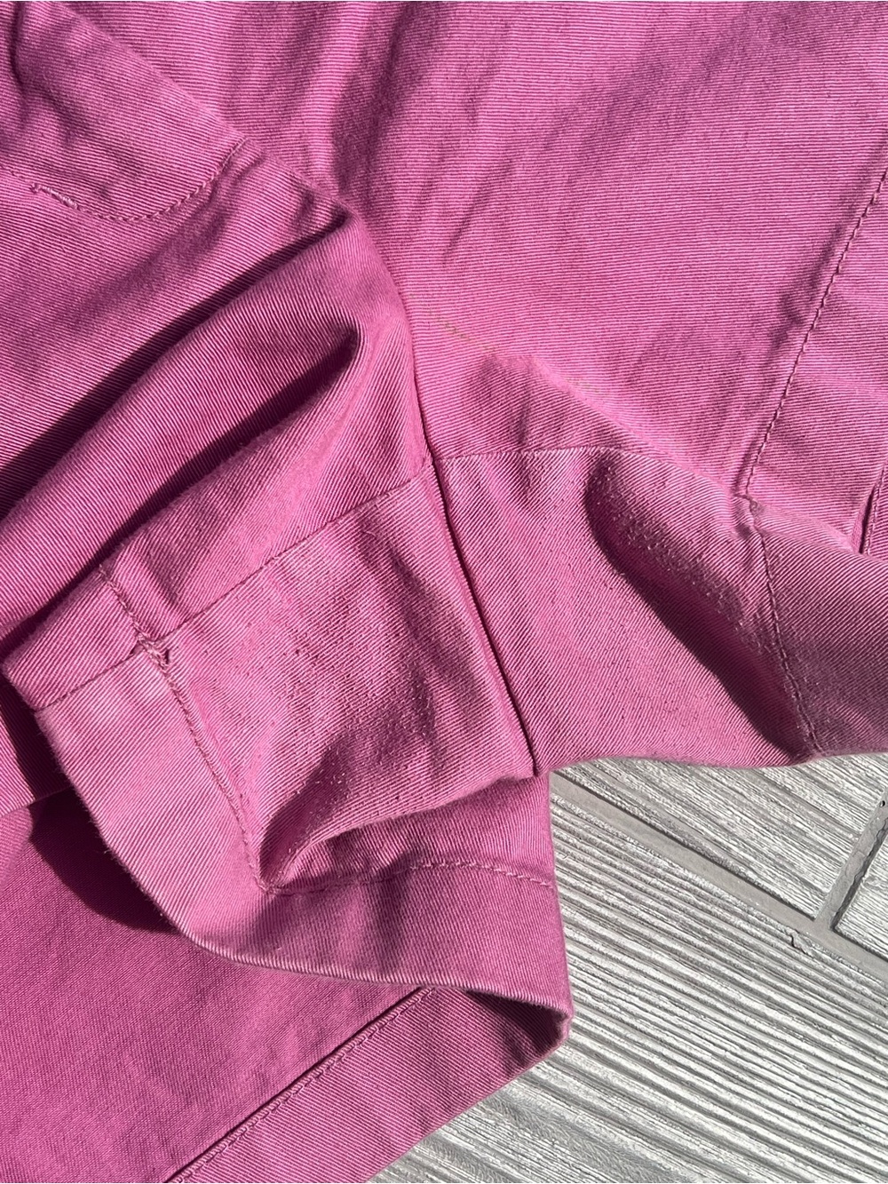 J.Crew Chino Shorts Women’s Size 12 Pink Raspberry Cotton Flat Front Casual - Picture 7 of 7